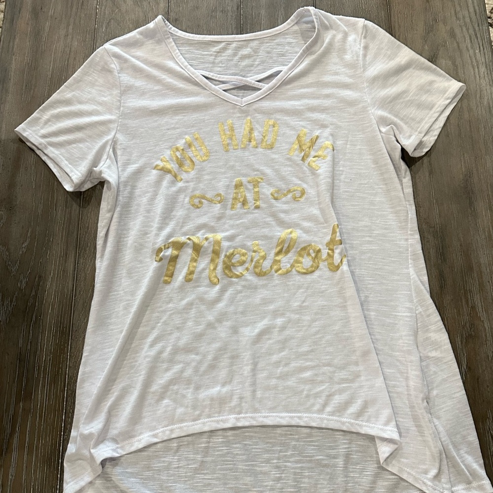 Signature Studio Tee - Picture 2 of 5